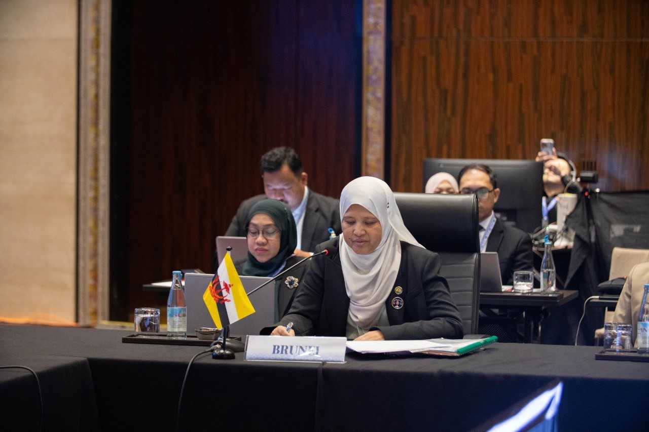 MUNIRAH Upload 15.11.25 - 3.jpg