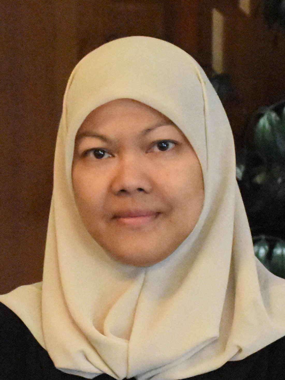 2. Datin Hjh Hasnah.JPG